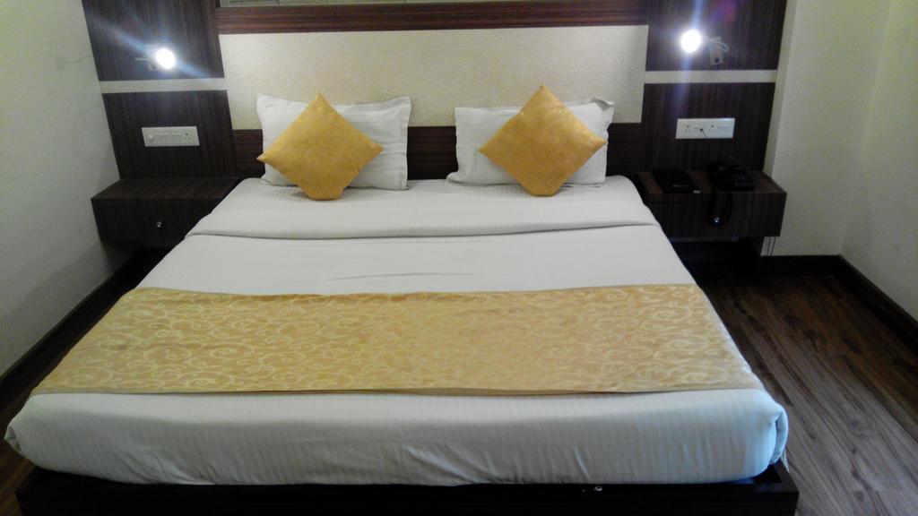 Hotel Silver Stone - Karol Bagh New Delhi Rum bild